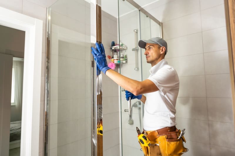 Shower & Bathtub Plumbing Services Near You | PBTP Plumbers